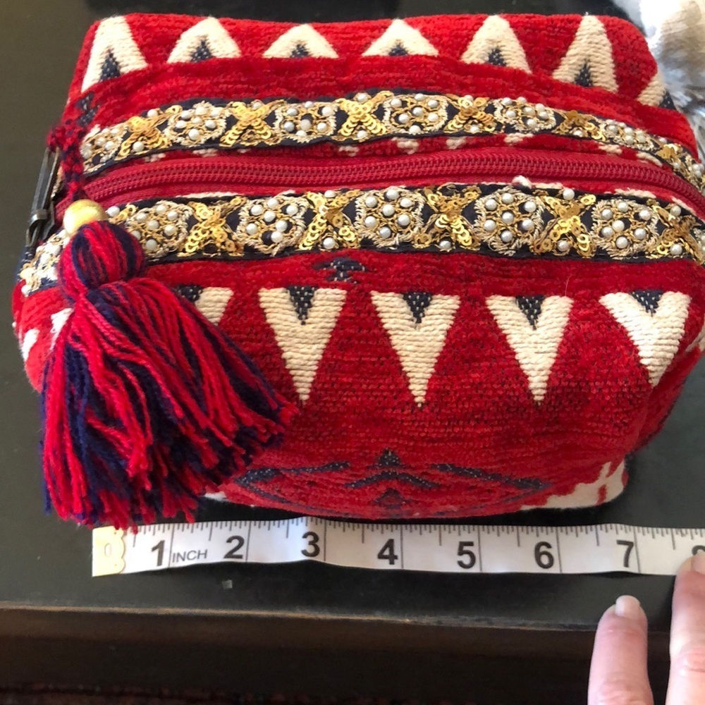 LOVESTITCH velvet embroidered zip bag NWT